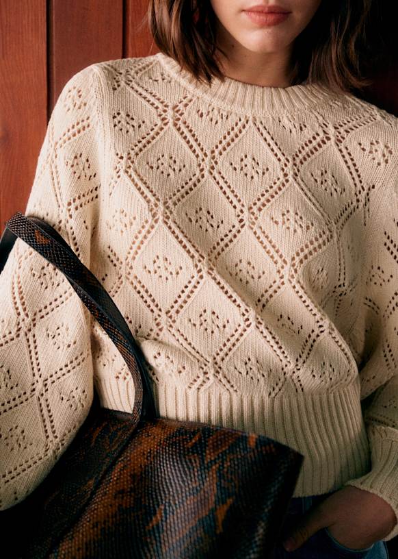 b5ab67a4-1e79-4523-821c-