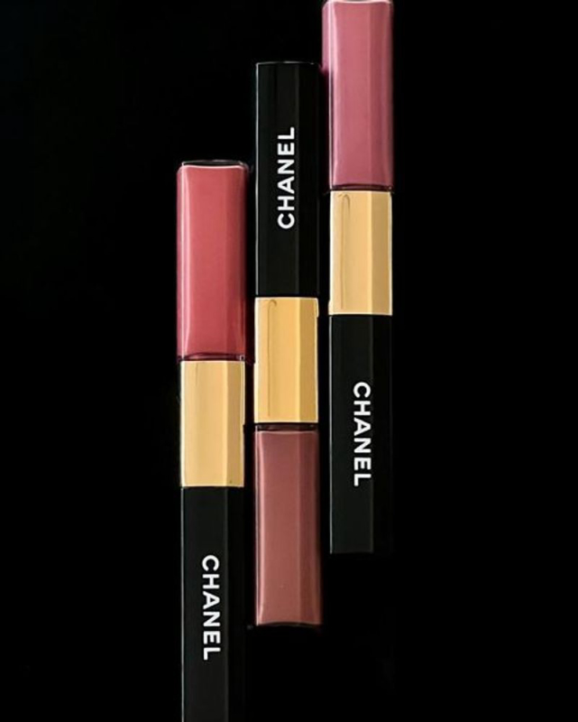 リップグロス CHANEL LE ROUGE DUO ULTRA TENUE 186 LE ROUGE DUO ULTRA TENUE Ultra wear liquid lip colour 186